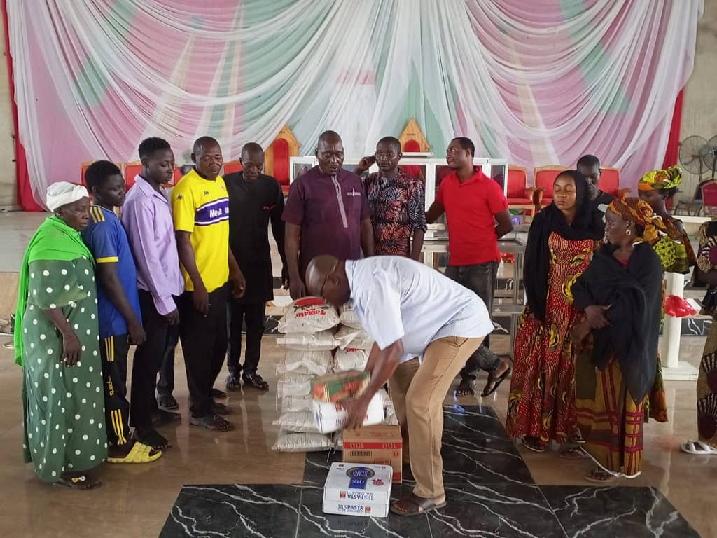 Food Relief Distribution to Wurkun & Karinjo Conflict Survivors photo 6